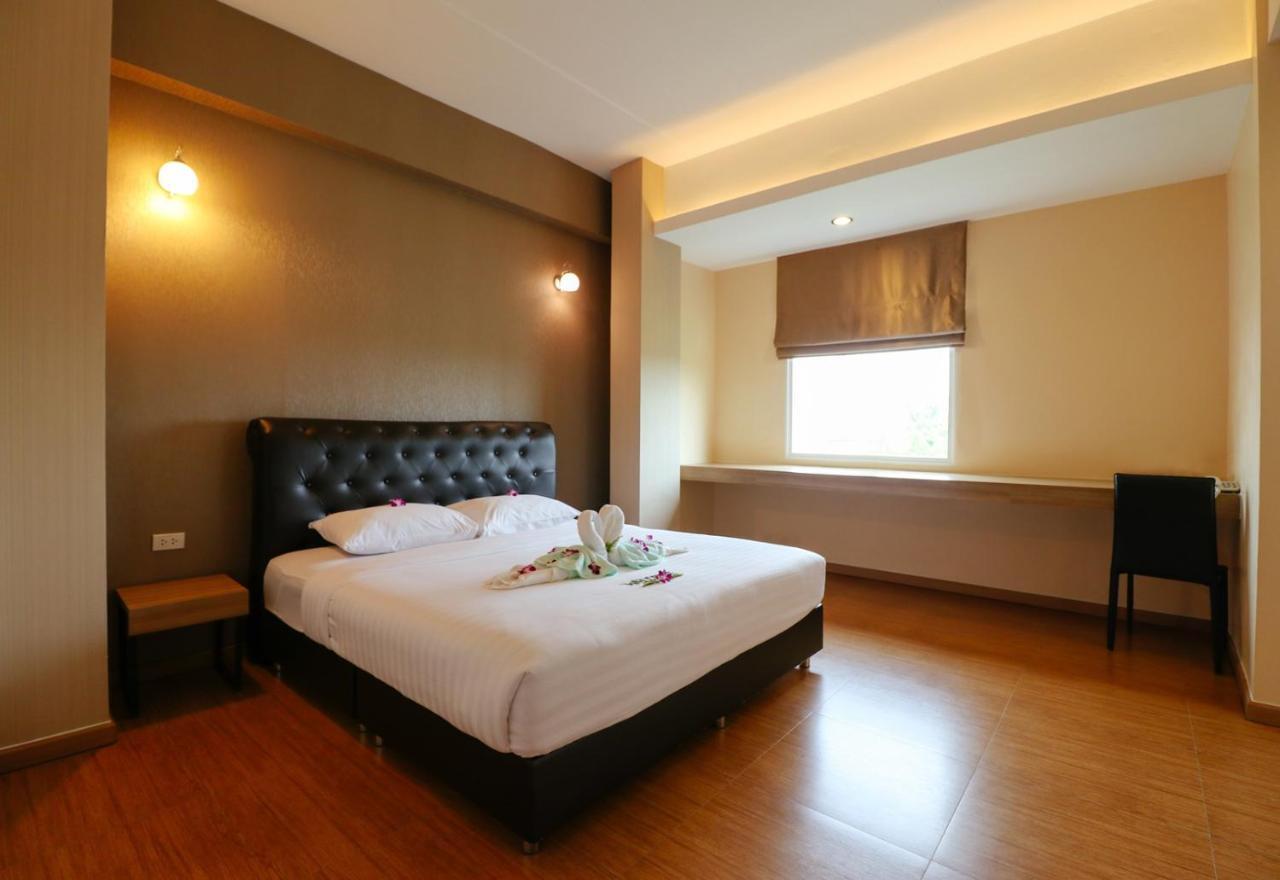 Tripletreesvillage Ban Sai Mai Buitenkant foto
